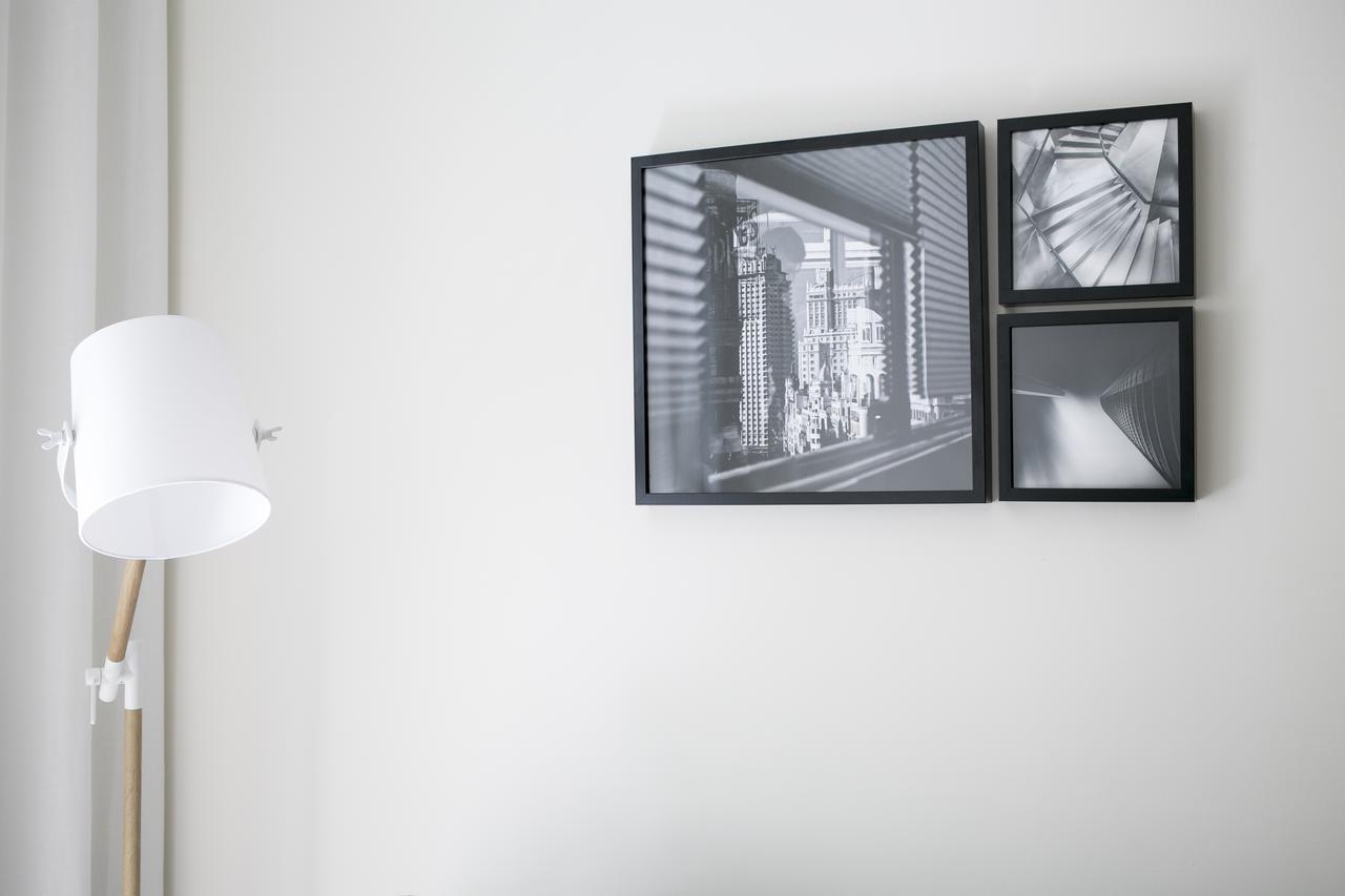 Fuencarral III Apartment Madrid Bagian luar foto